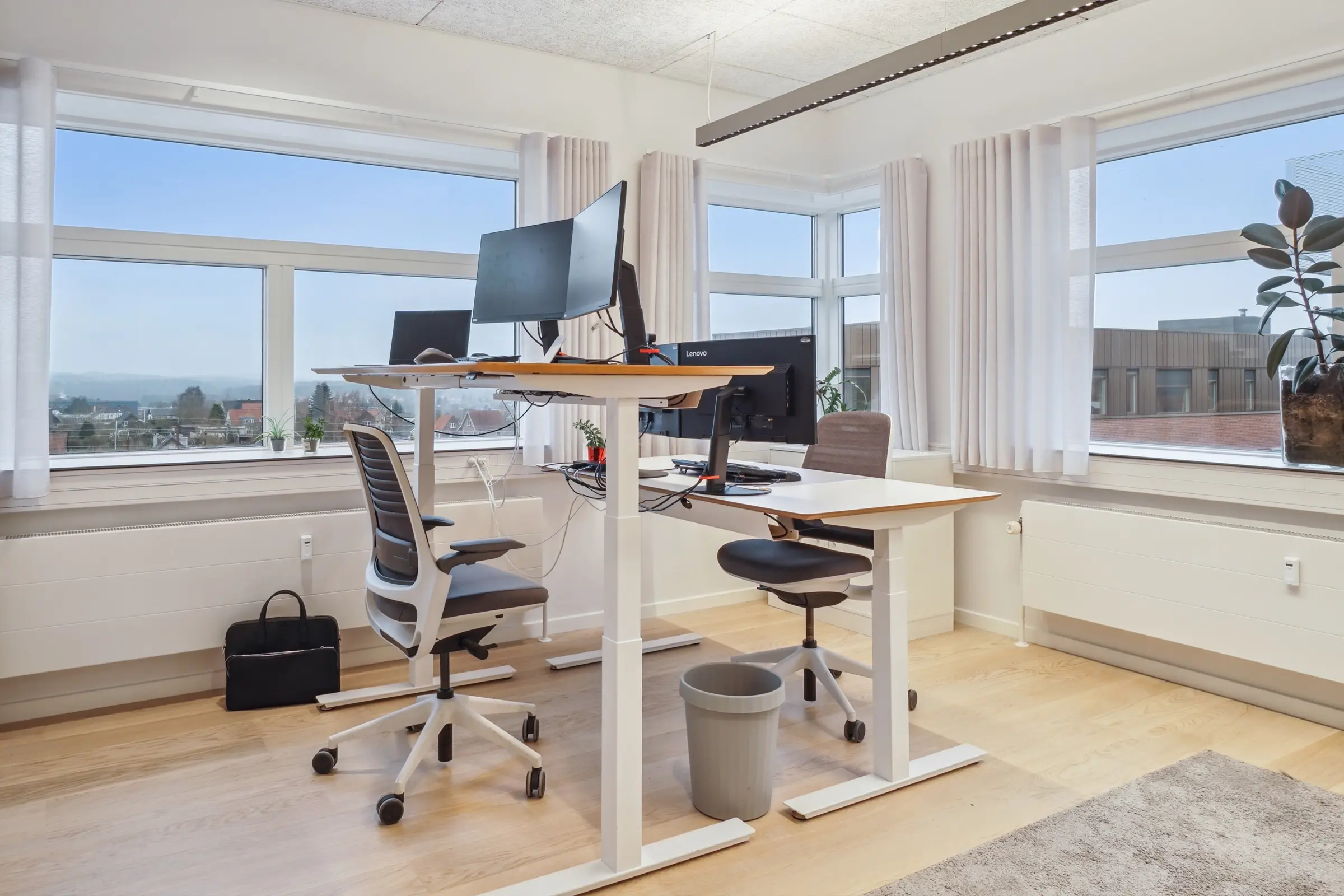 Erhvervslejem l I Aarhus S PC Properties